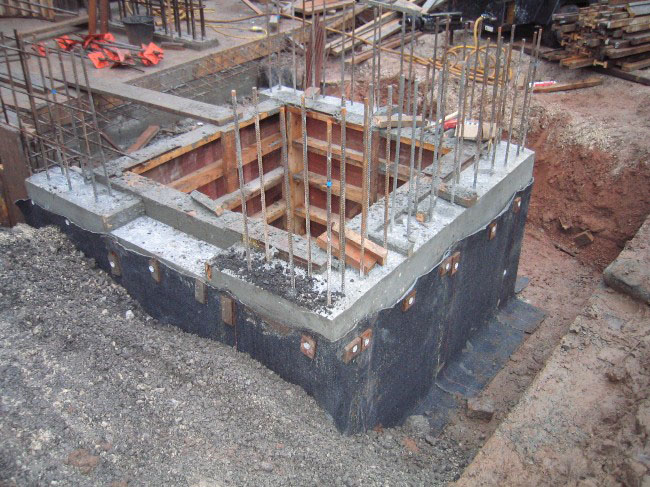 Chống thấm vách hố PIT thang máy mặt ngoài