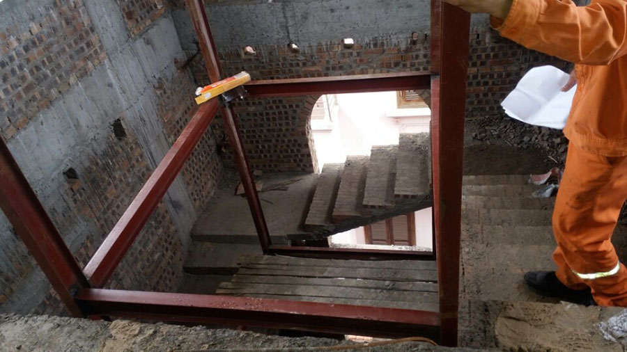 Kết cấu khung thép kích thước thang máy gia đình