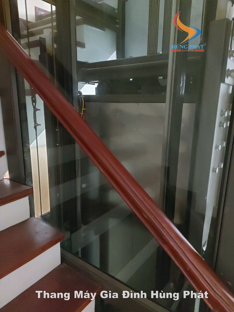 Đơn vị cung cấp thang máy cửa mở bằng tay Hùng Phát