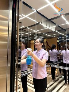 nước lau inox thang máy